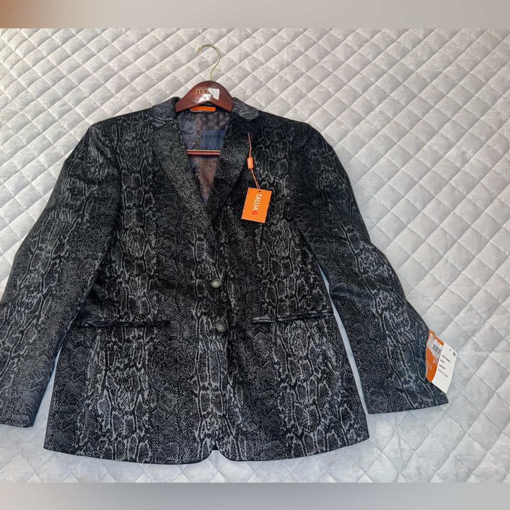 Talia brand snake skin inspired print suit jacket